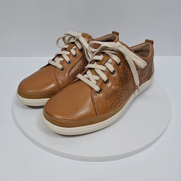 NWT Cobb Hill Bailee Brown Leather Sneaker 6 Lace Up Perforated CI7740 - Picture 9 of 12